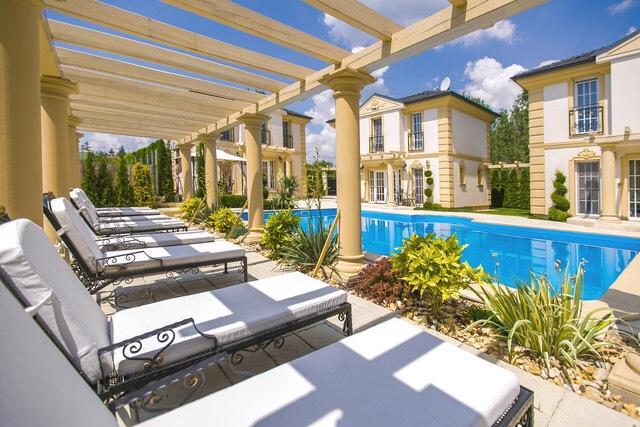 Luxury-Villas 索普隆 外观 照片